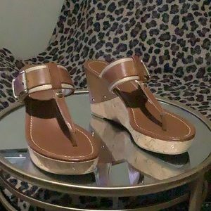 TOMMY HILFIGER open toes slip on